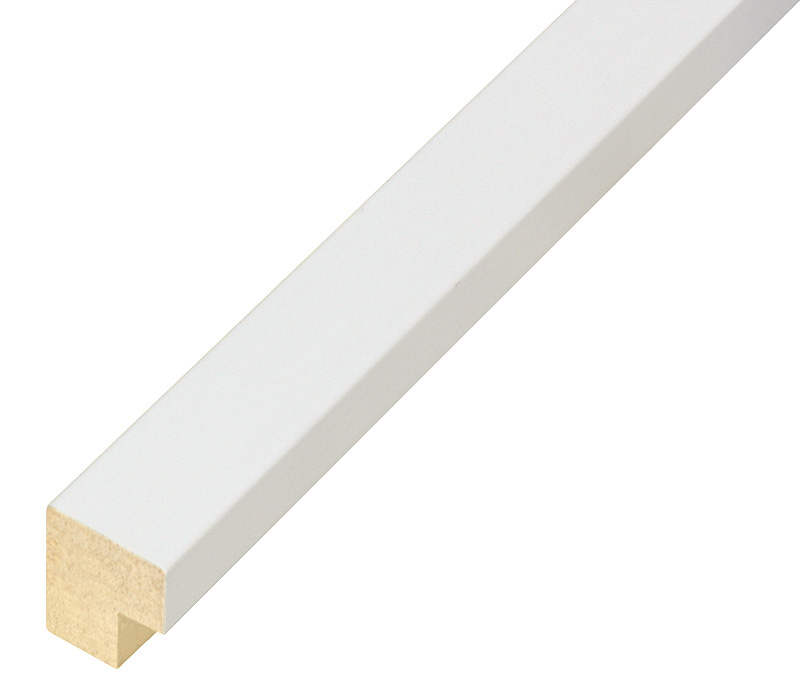 Moulding ayous, width 20mm height 20 - Mat White