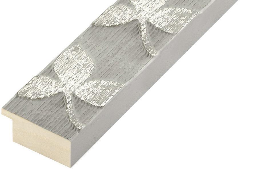 Corner sample of moulding 406PERLA - C406PERLA