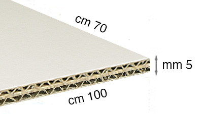 Corrugated white cardboard, 70x100 cm