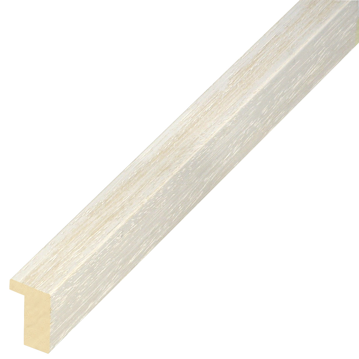 Moulding ayous, width 15 mm height 25 - Cream