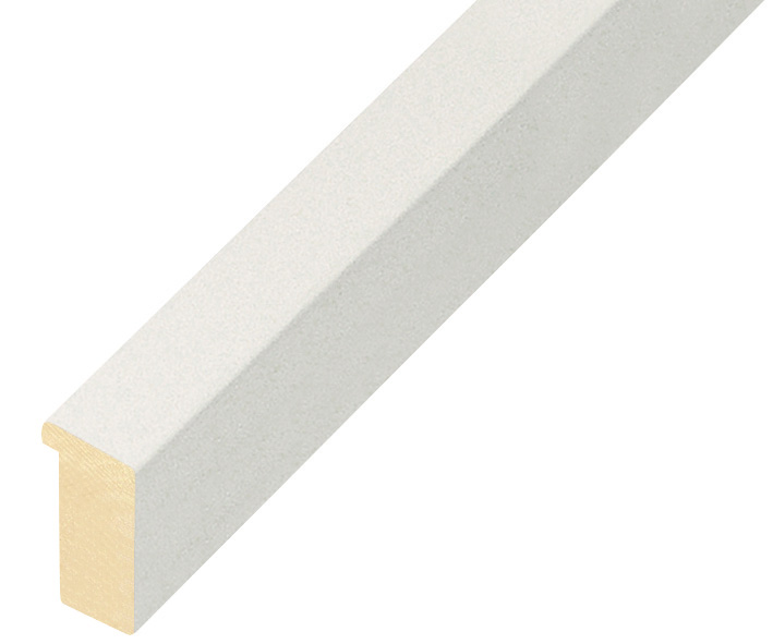 Moulding ayous, width 15mm height 25 - matt white - 608BIANCO