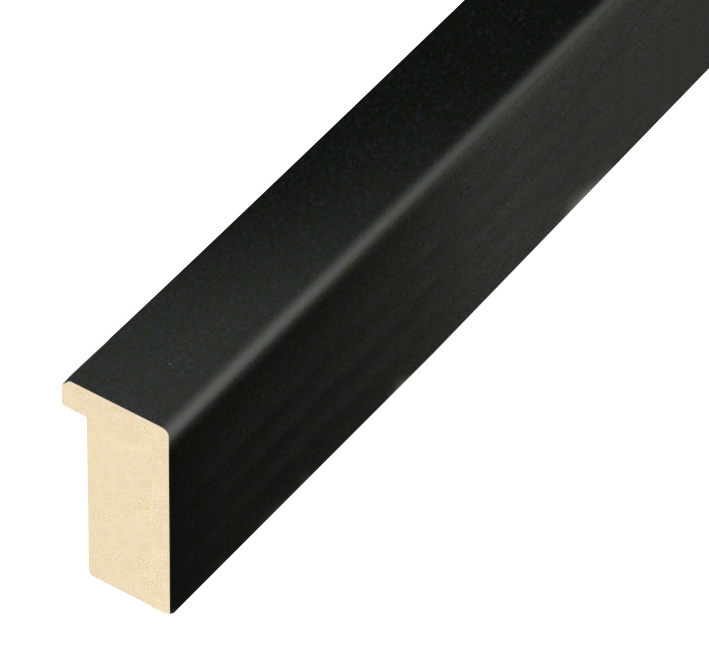 Moulding ayous, width 20mm height 32 - matt black