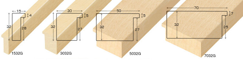 Corner sample of moulding 3032G