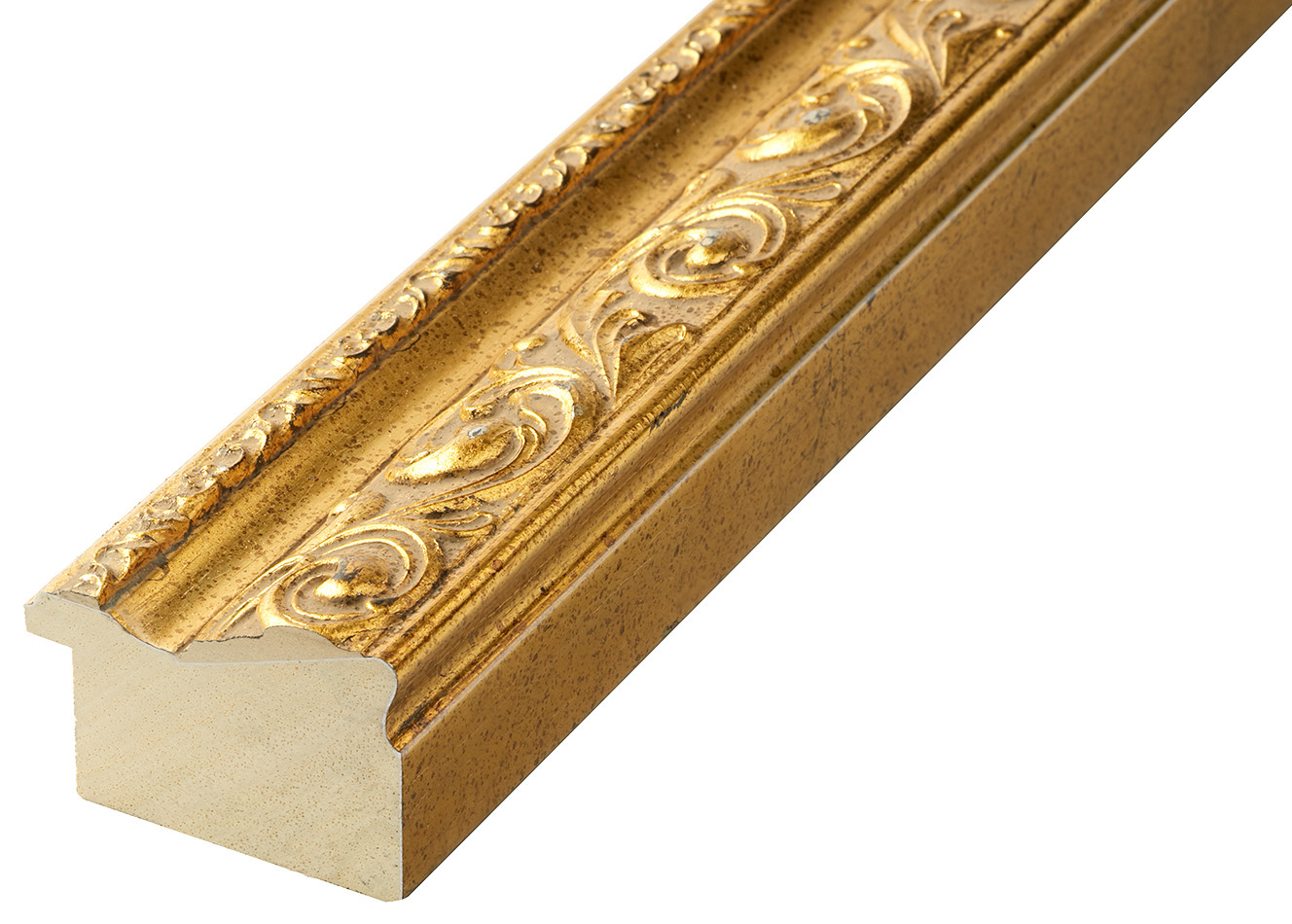 Corner sample of moulding 936ORO